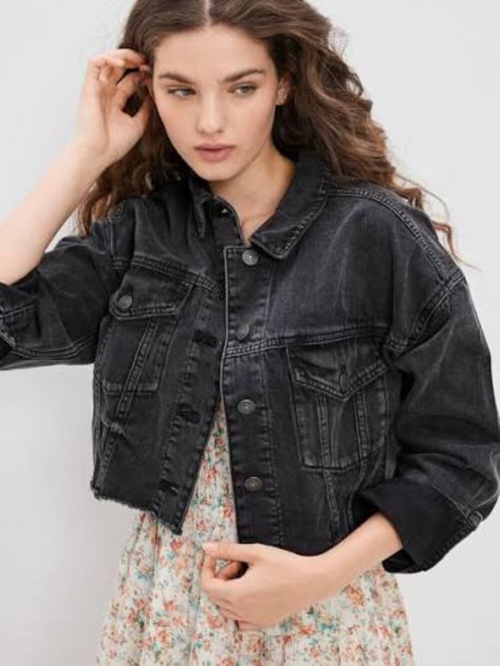American Eagle Black Washed Denim Cropped Stretch Jacket S